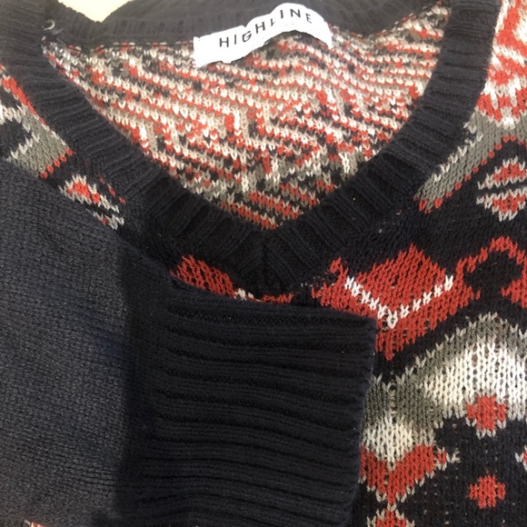 New V-Neck Sweater S size, Unisex ❄️ - Picture 2 of 4